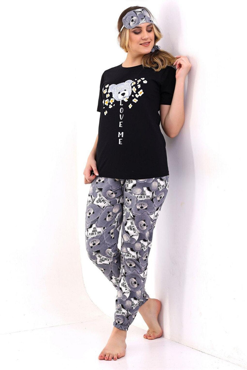 Black Sleep Banded Teddy Bear Daisy Printed Women's Short Sleeve Pajama Set