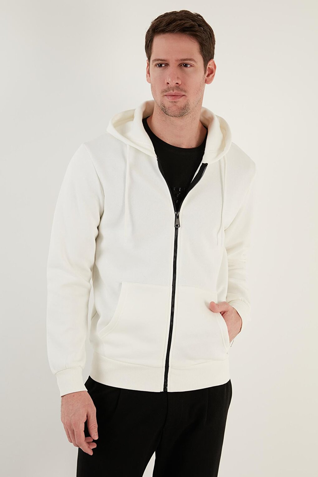 Slim Fit Hooded Zippered Soft Lined Winter Sweat 5905340