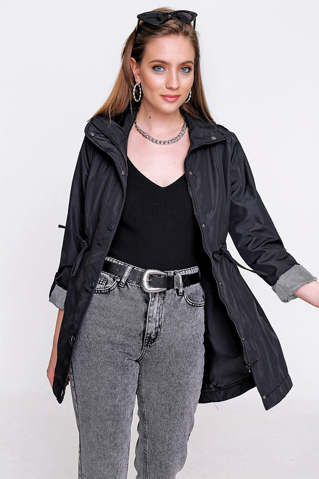 Women's Black Pocket Detailed, Gathered Waist, Lined Trench Coat HZL22W-BD156691