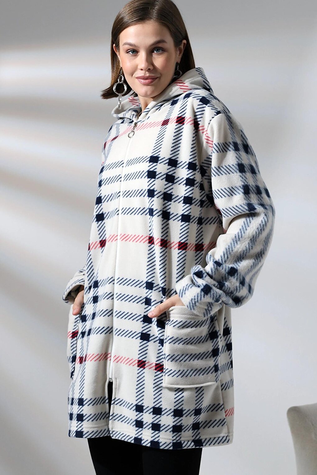 Plaid Pattern Fleece Jacket - Plus Size