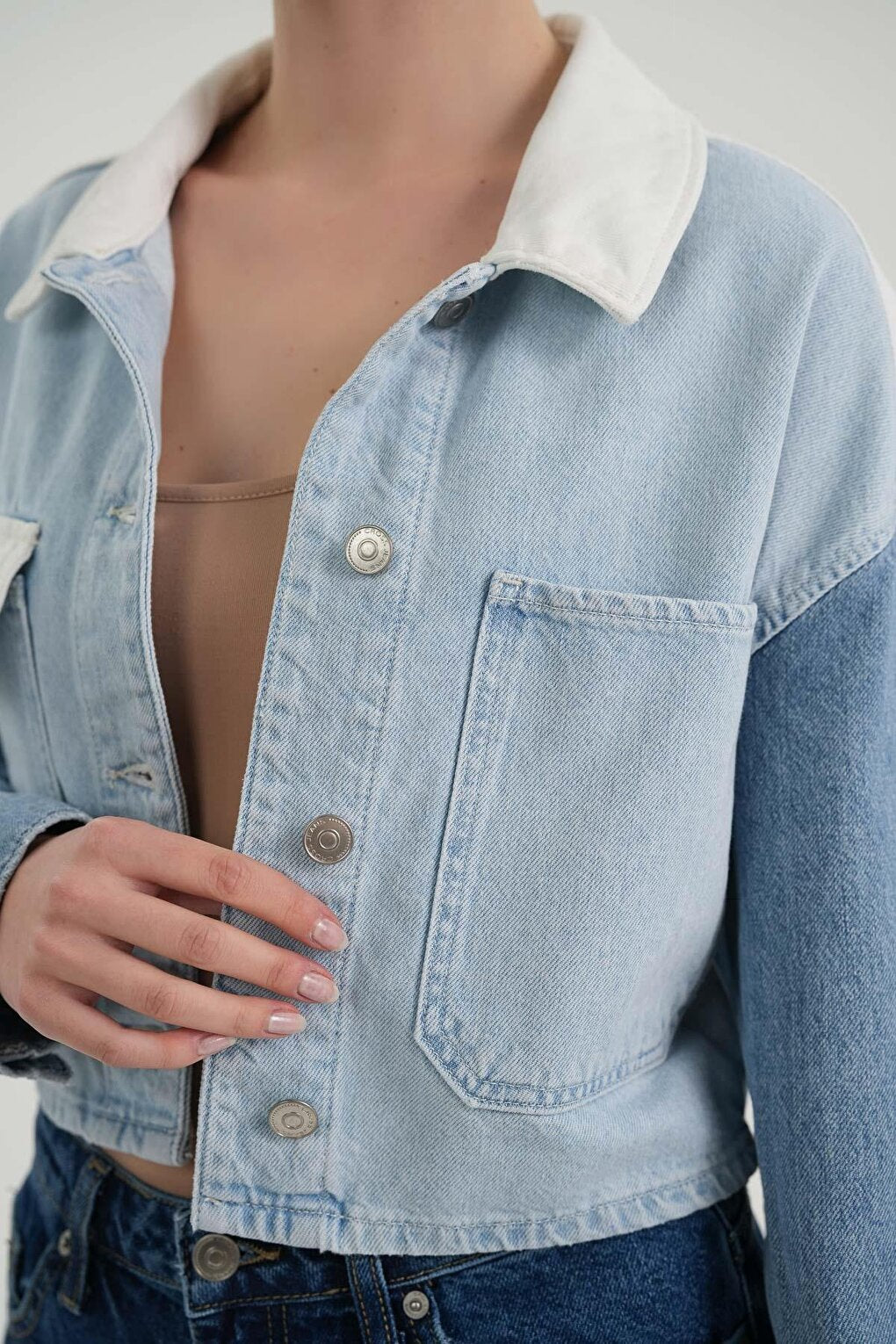 Light Blue Color Blocked Crop Jean Jacket C 4538-170