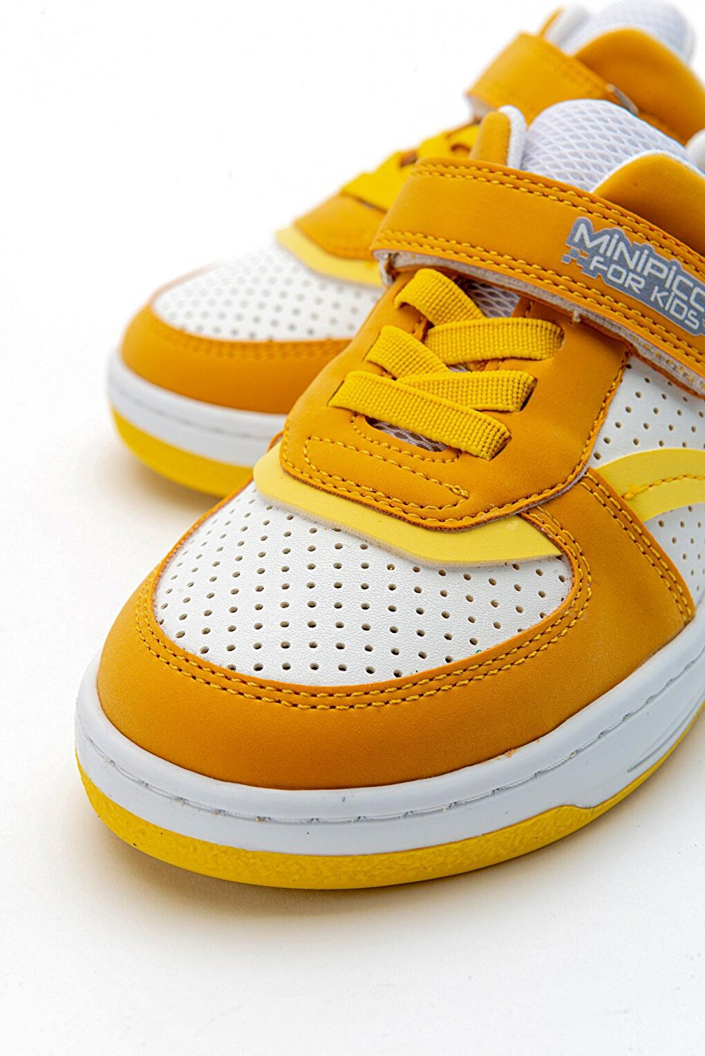 Boy's Yellow Sneaker Shoes