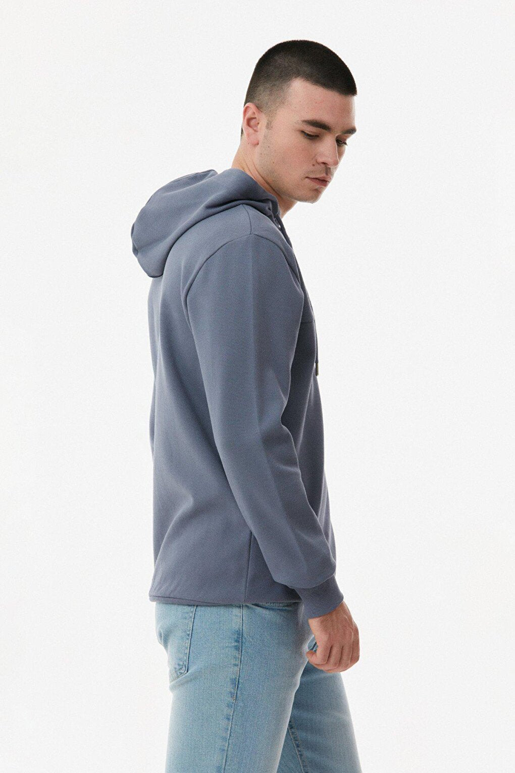 Basic Single Pocket Sweatshirt