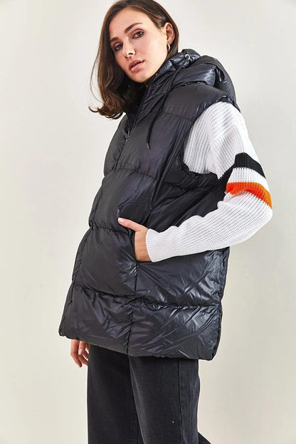 Women's Hooded Puffer Vest