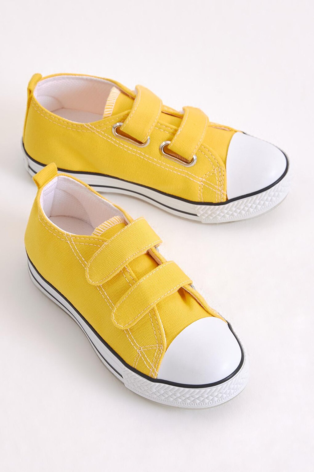 Children's Unisex Yellow Luminous Velcro Sports Shoes Tb997