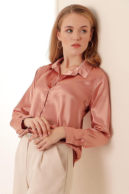 3964 Lightly Flowing Satin Shirt - Camel