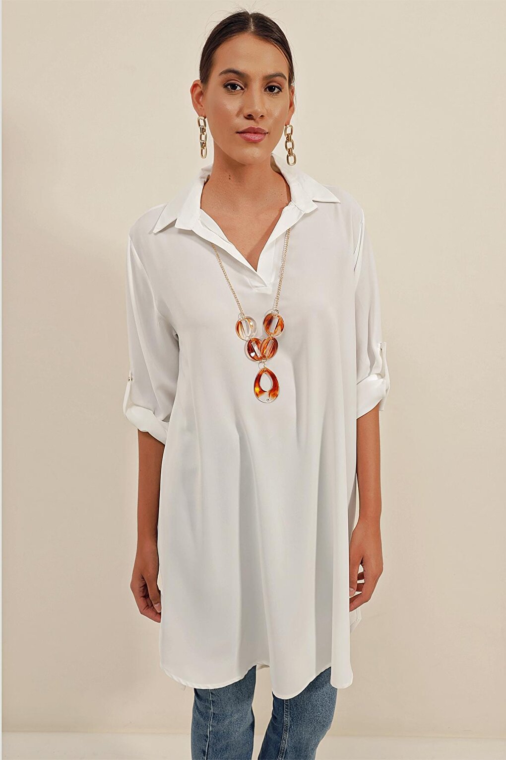 5892 Necklace Tunic - White