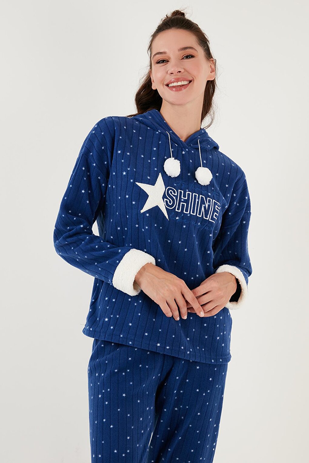 Patterned Regular Fit Hooded Fleece Pajama Set 6571004