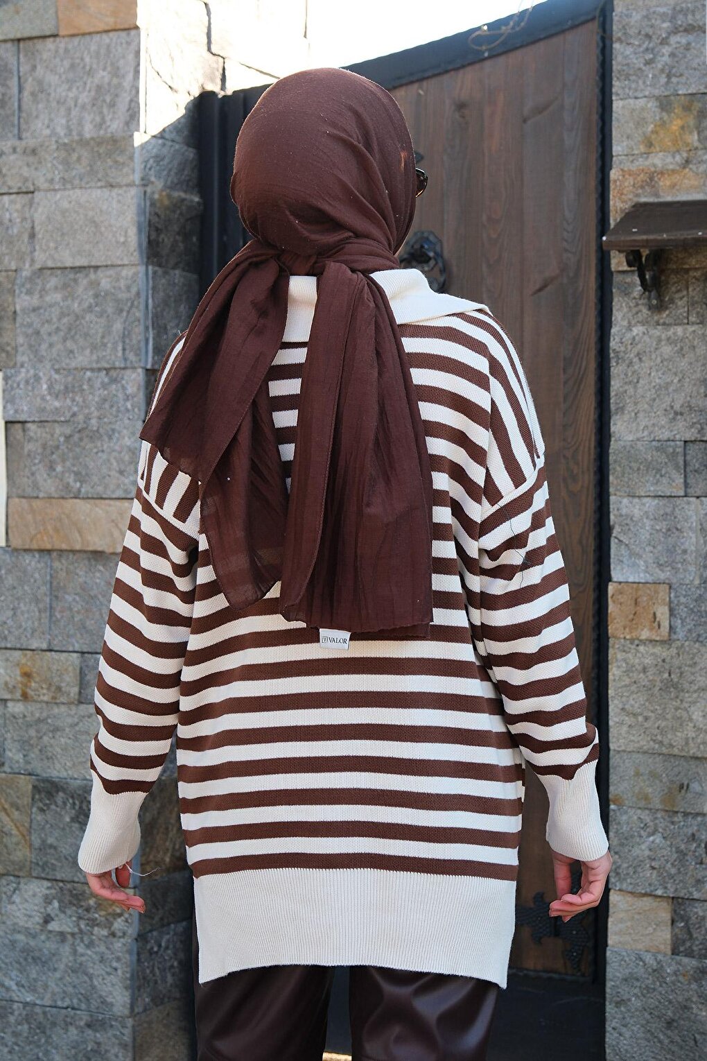 Half Zipper Striped Knitwear Tunic Bitter Brown