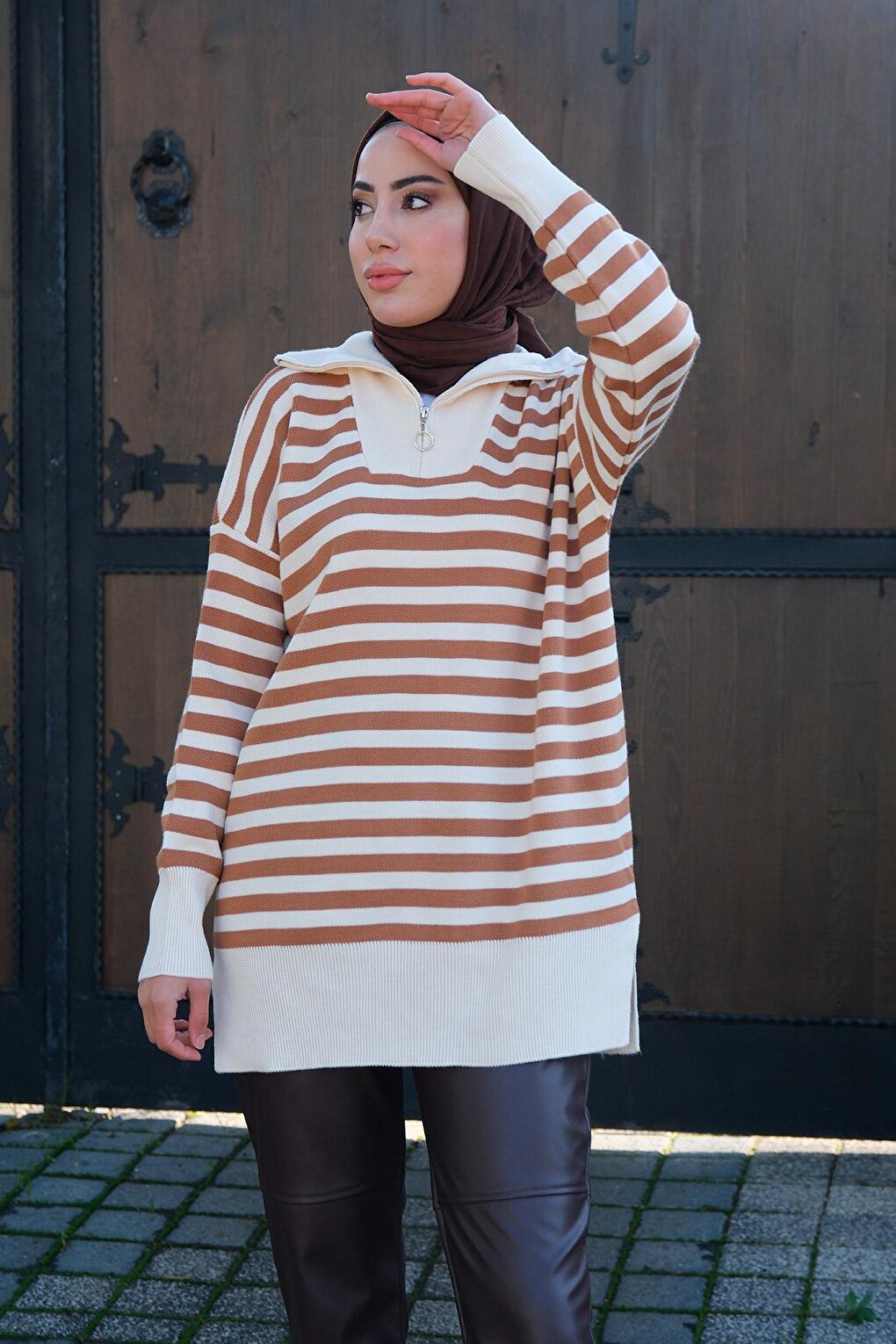 Half Zipper Striped Knitwear Tunic Cinnamon