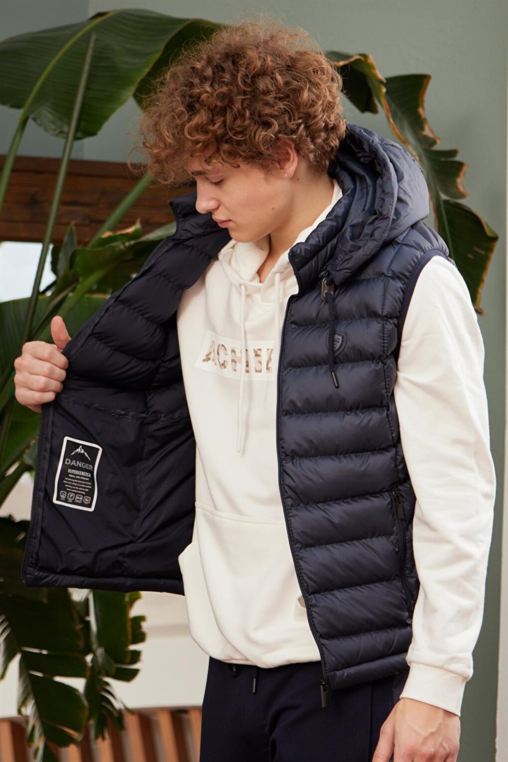 Men's Removable Hooded Standard Mold Puffer Vest Navy Blue