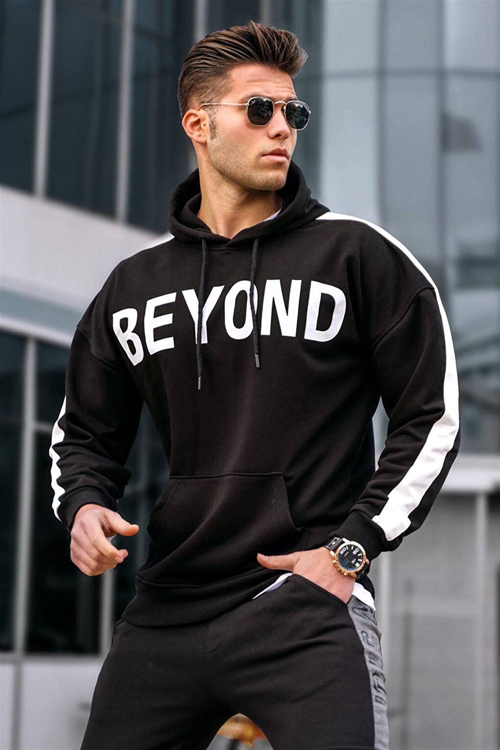 Black Hooded Sweatshirt 5327