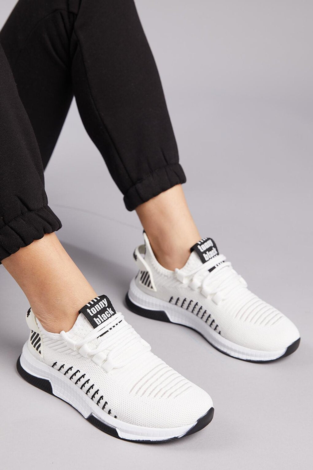 Unisex White Black Sneakers Tbqnl