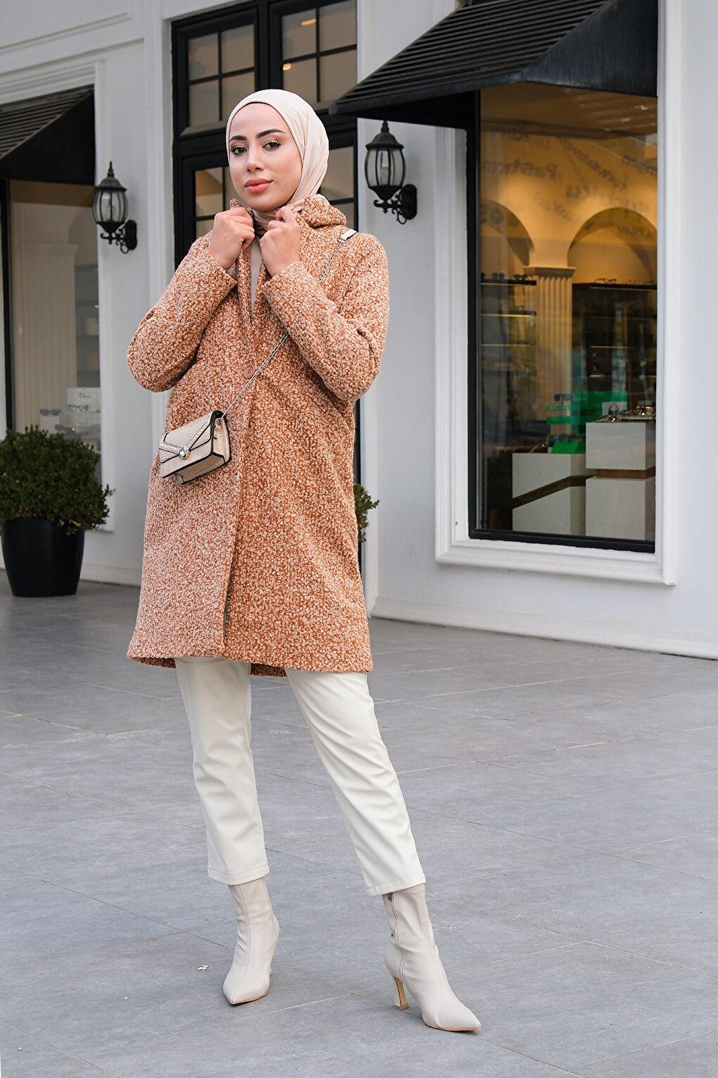 Double Breasted Neck Boucle Coat Cinnamon