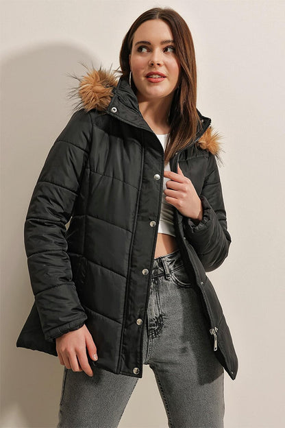 5065 Hooded Puffer Jacket - Black