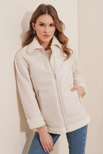 Women's White Collar and Faux Fur Inside, Front Zipper Pocket Faux Leather Coat HZL24W-BD191031