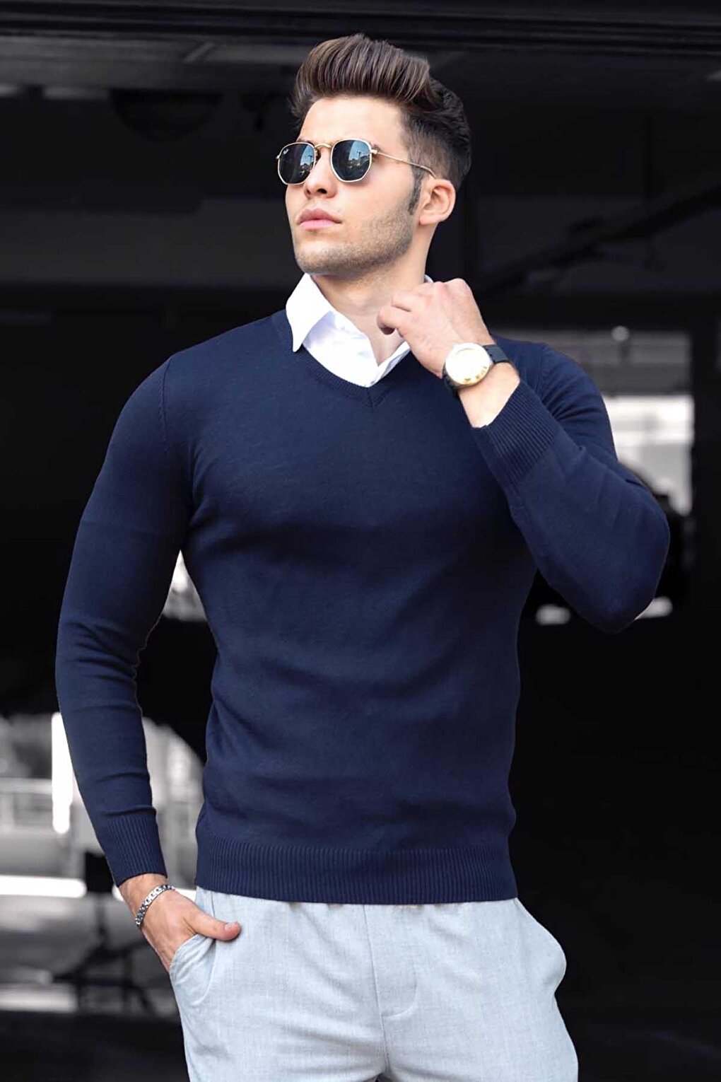 Navy Blue V-Neck Knitwear Sweater 4674