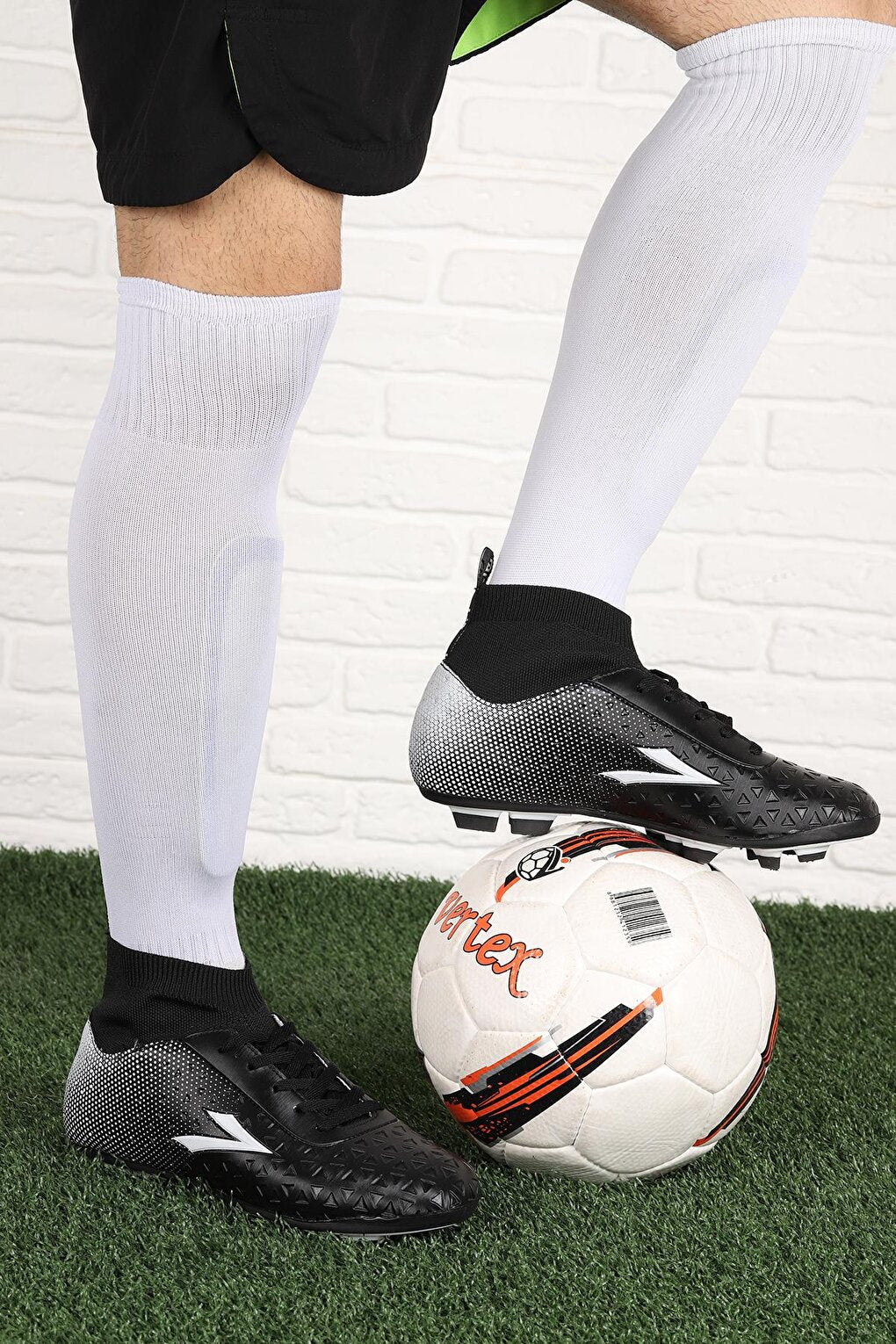 Simav KM Throat Socks Cleats Grass Field Men's Football Shoes