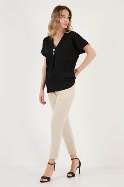 Button Detailed V-Neck Blouse 5865567