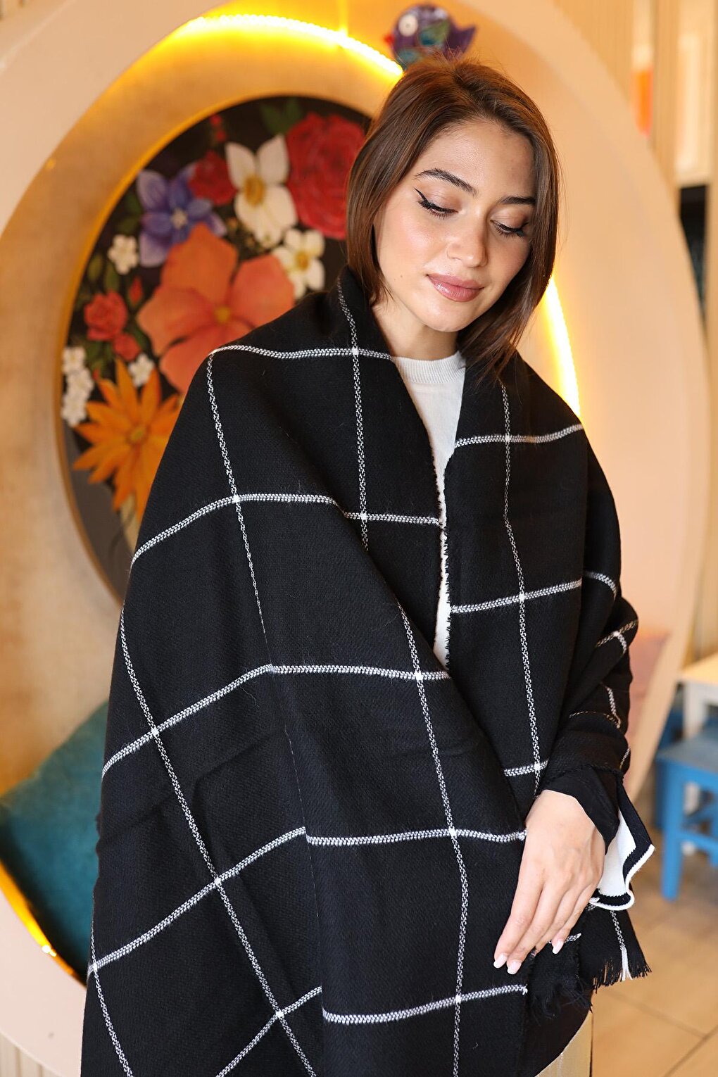 Square Patterned Scarf Shoulder Shawl 70X180 cm 1210 Black