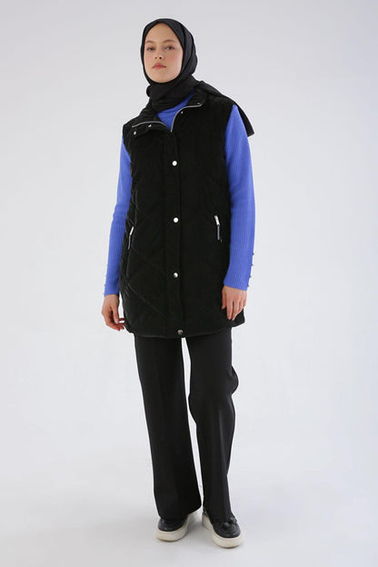 Black Zippered Quilted Puffer Vest with Snap Fasteners