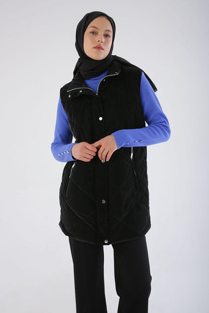 Black Zippered Quilted Puffer Vest with Snap Fasteners