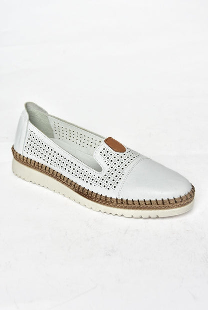 P5555001 White Women Shoes