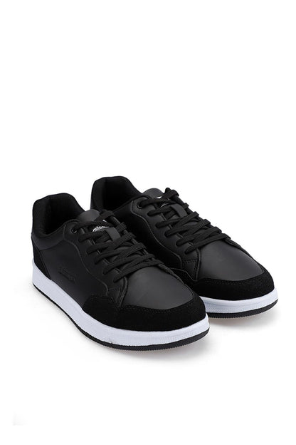 PAIR I Sneaker Women Shoes Black / White