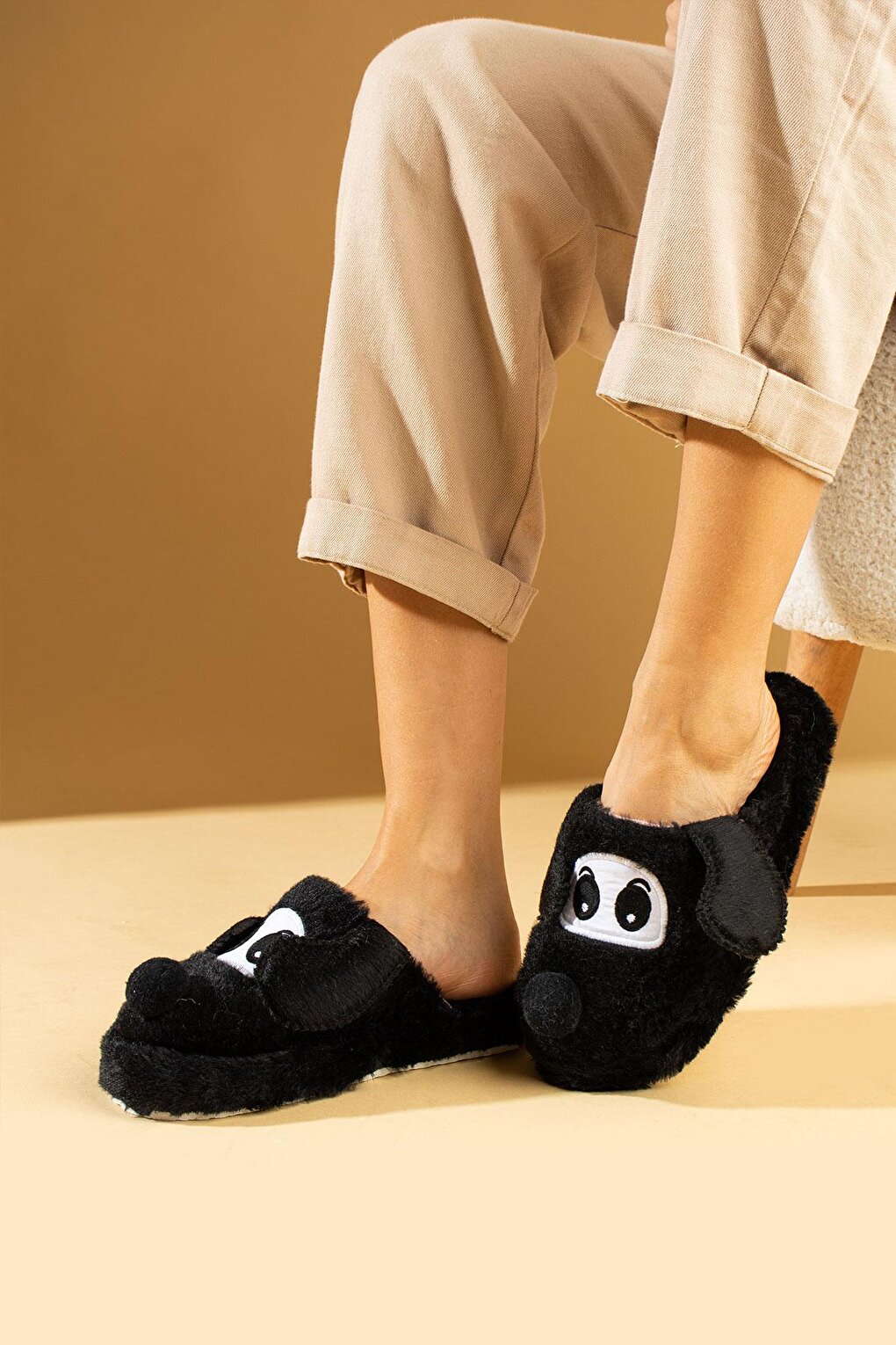 Cute Dog Silent Sole Plush Women Home Slippers P01-29-23