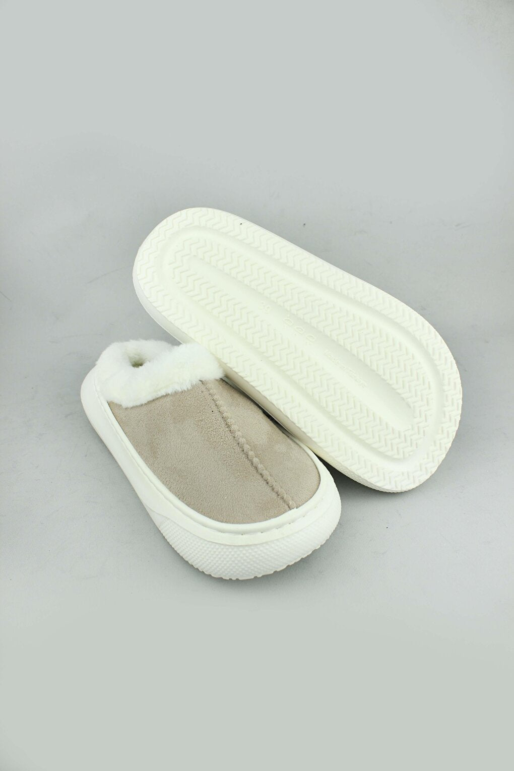 Poppy Eva Sole, Lightweight, Soft, Winter Saddled House Slippers Women