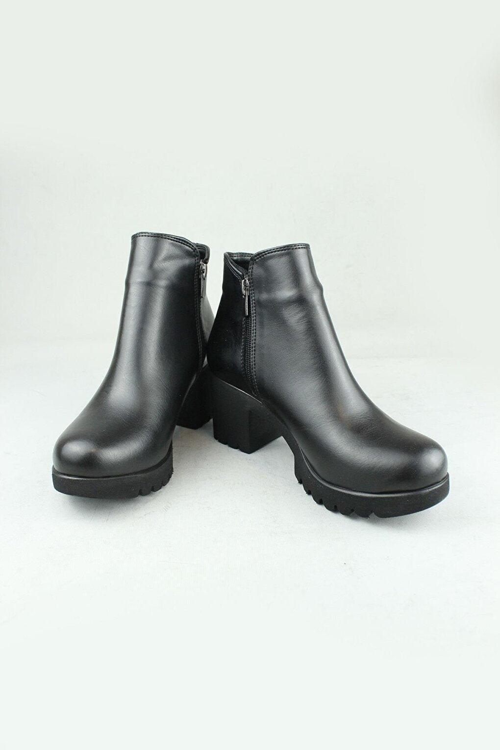 0718 Side Zipper Vegan Leather Heeled Boots Women Black