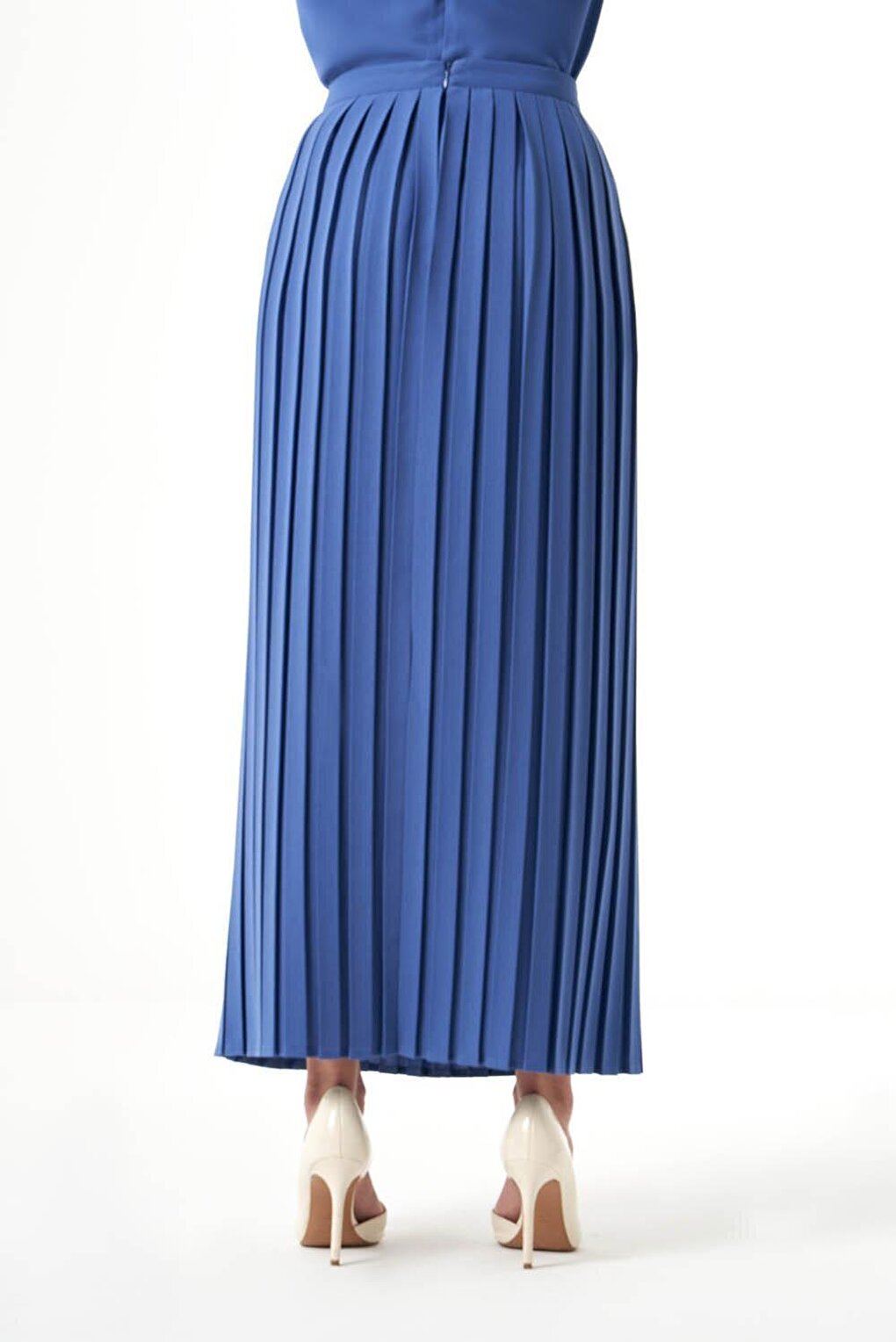 Crepe Pleated Indigo Skirt