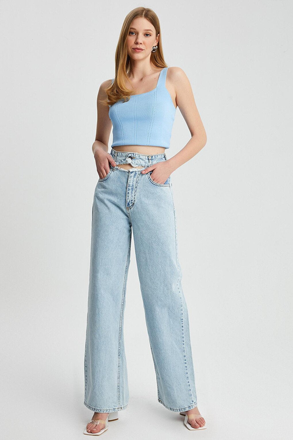 Women's High Waist Detailed Mom Jean Trousers