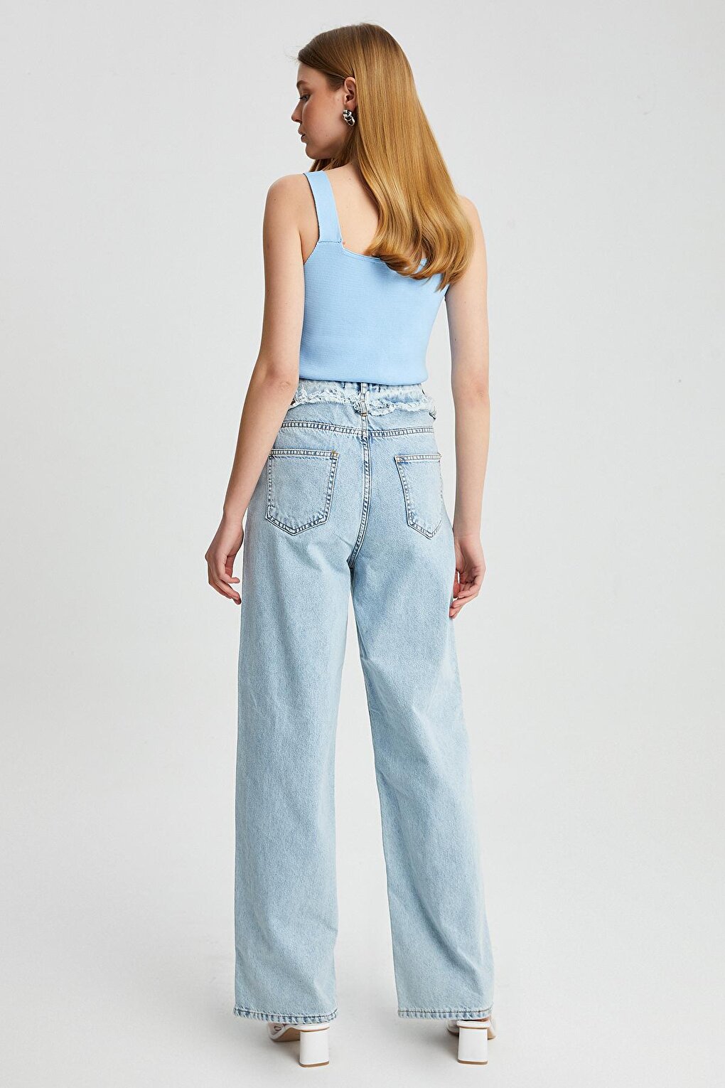 Women's High Waist Detailed Mom Jean Trousers