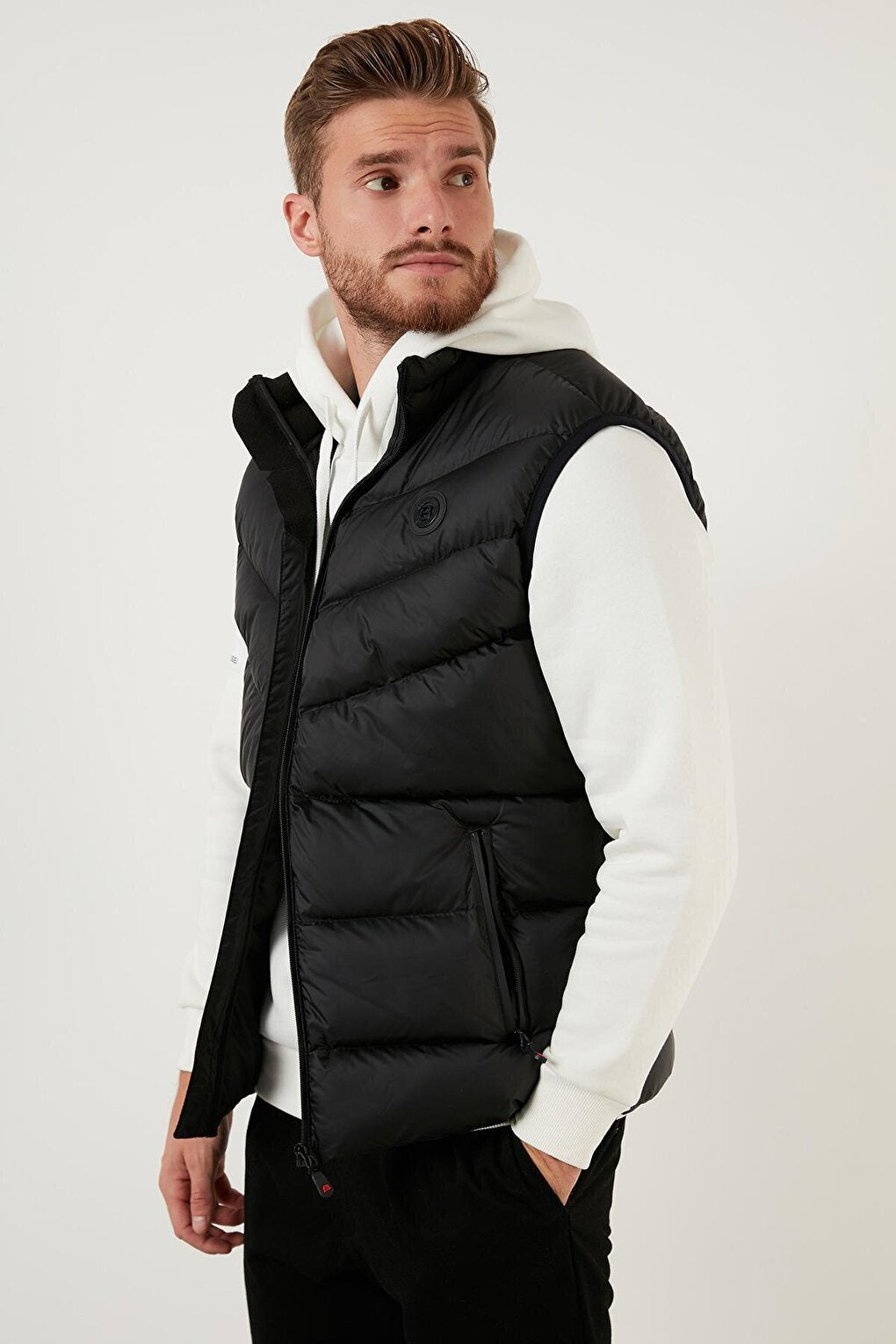 Slim Fit Stand Collar Pocket Puffer Vest 6274850