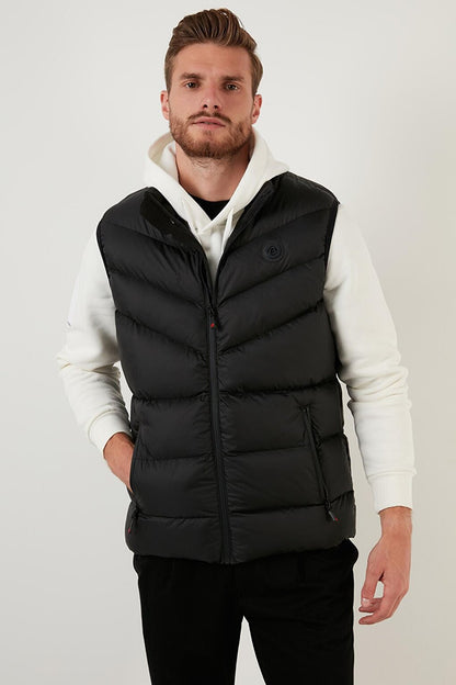 Slim Fit Stand Collar Pocket Puffer Vest 6274850