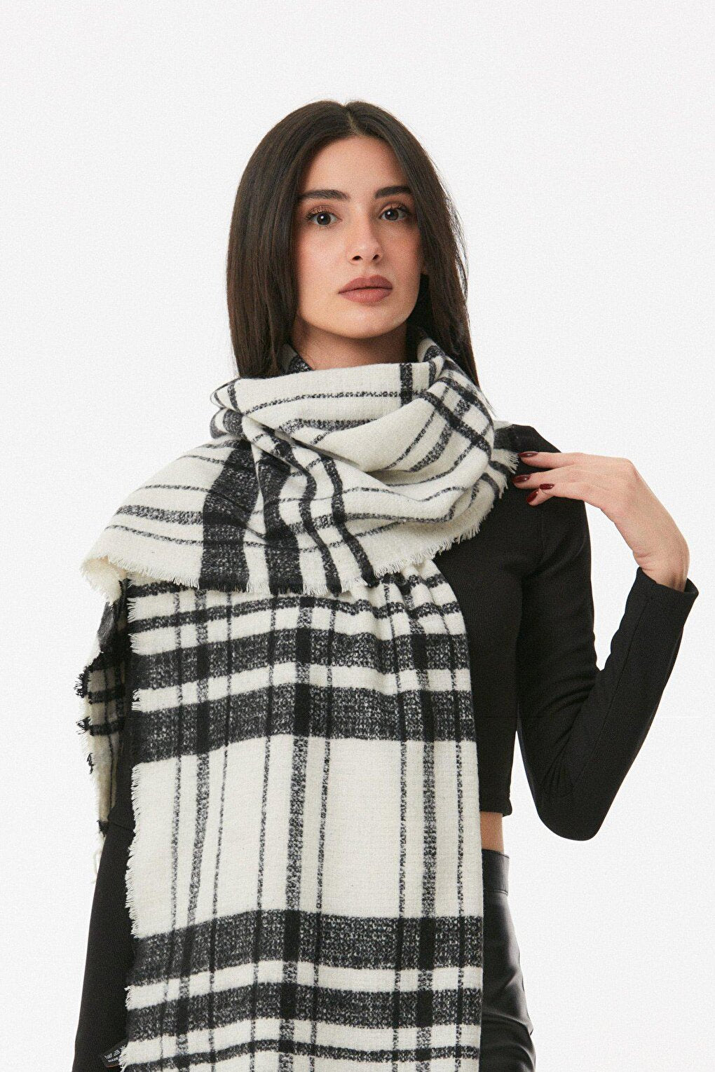 Plaid Patterned Soft Textured Shawl