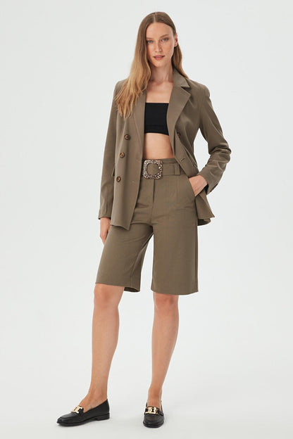 Women's Khaki Belt Detailed Bermuda Shorts