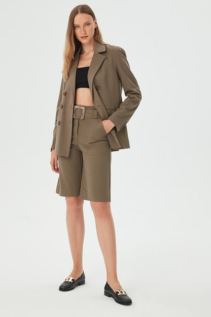 Women's Khaki Belt Detailed Bermuda Shorts