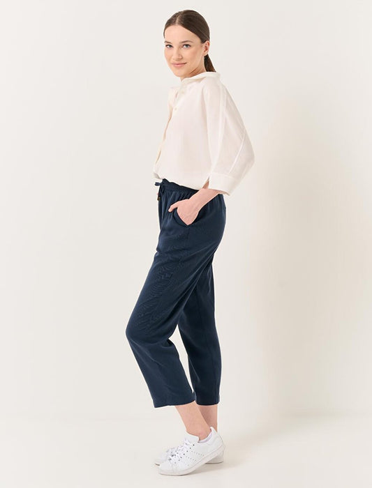 Navy Blue High Waist Pocketed Short Jogger Trousers