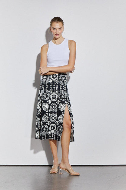 Printed Knitted Skirt with Elastic Waist Slit Detail