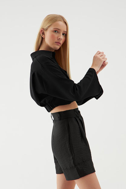 Elastic Waist Crop Shirt Black