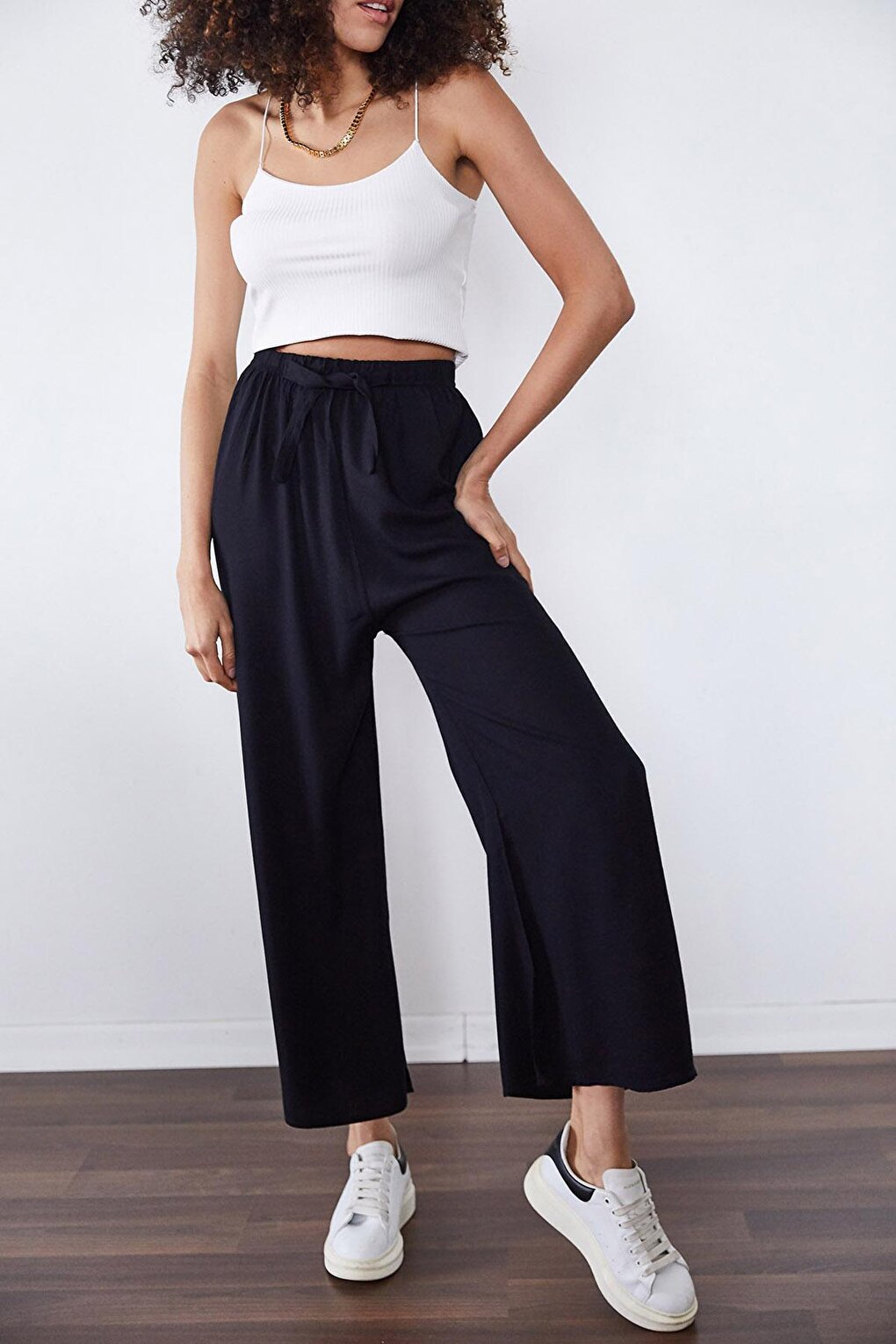 Black Casual Woven Trousers 1KZK5-11395-02