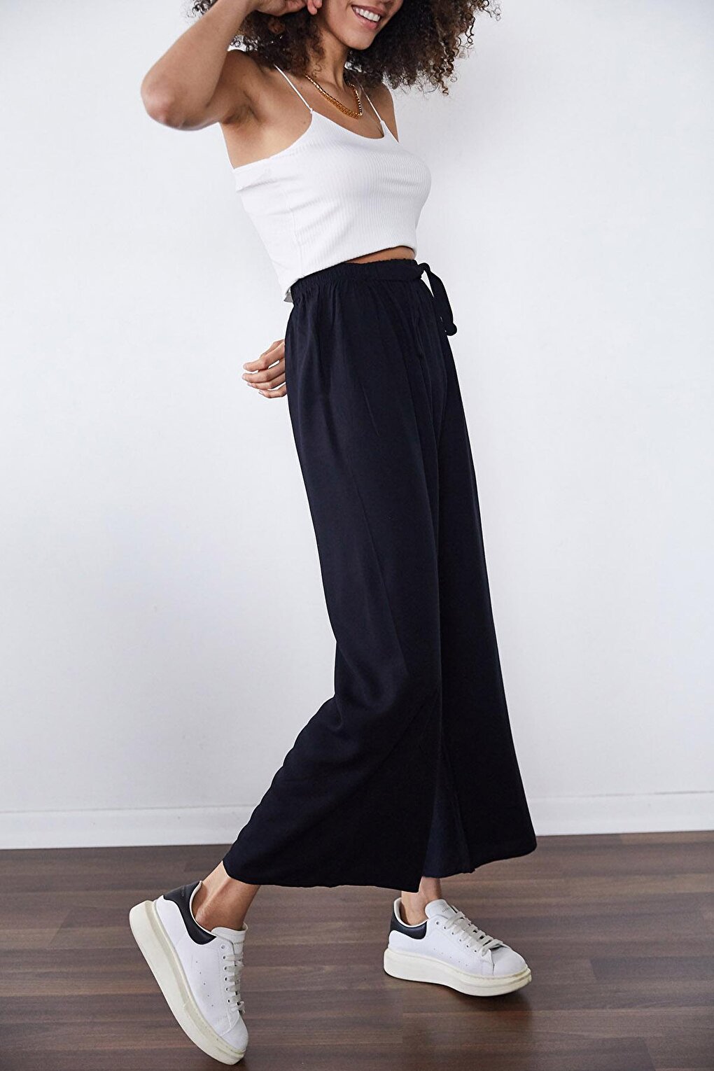 Black Casual Woven Trousers 1KZK5-11395-02