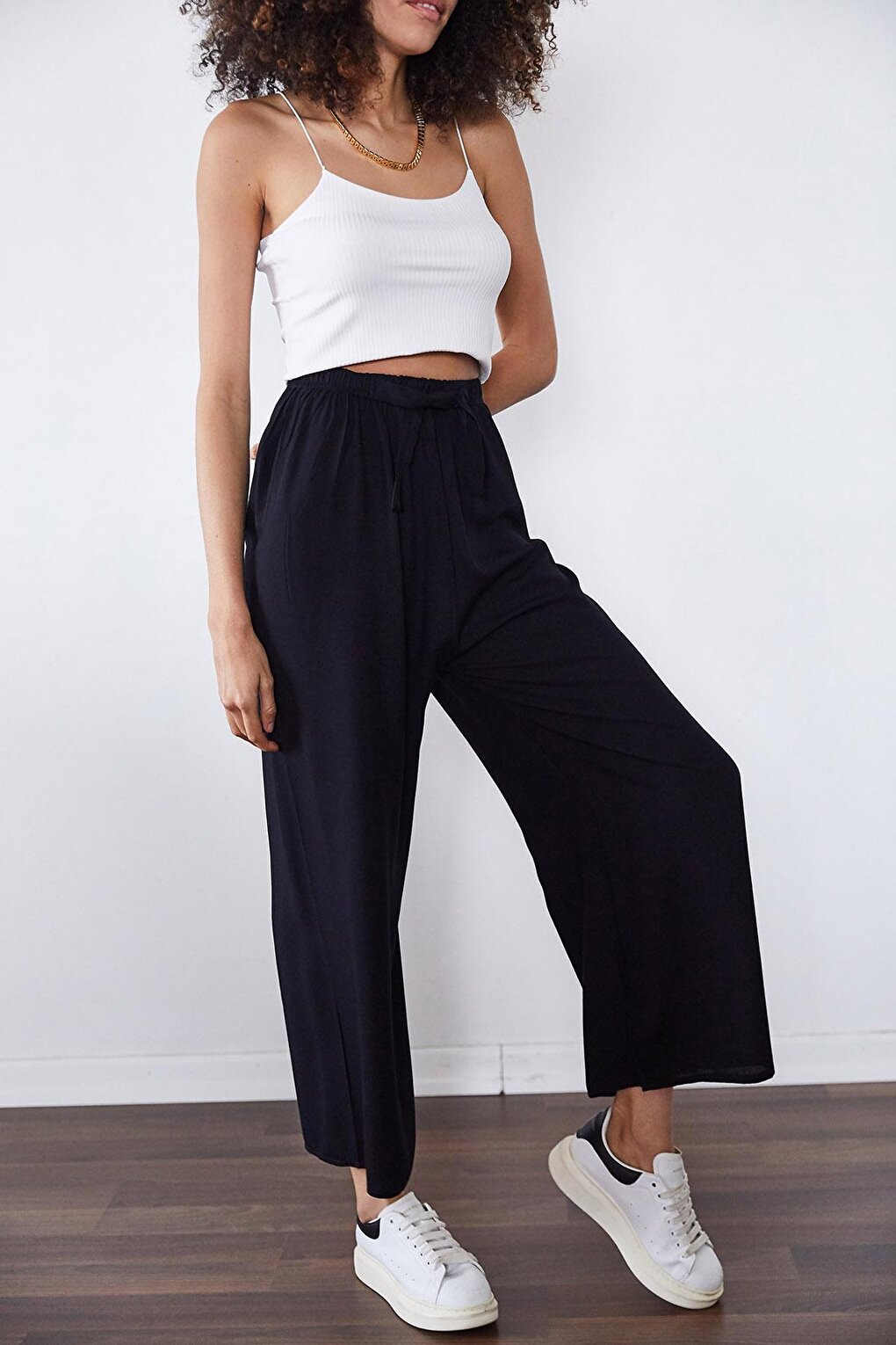 Black Casual Woven Trousers 1KZK5-11395-02