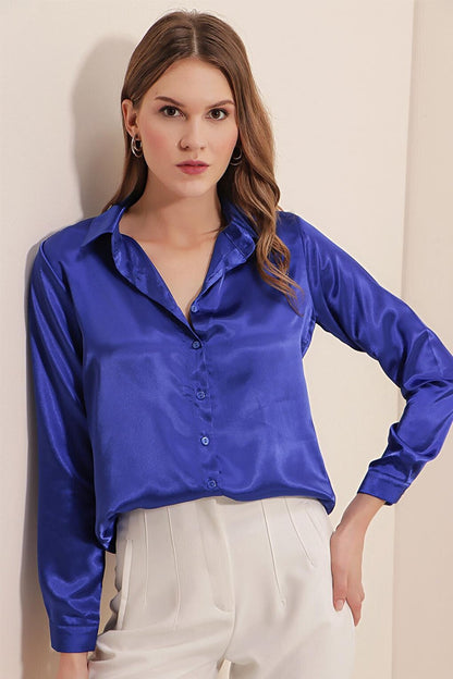 3964 Lightly Flowing Satin Shirt - Saks