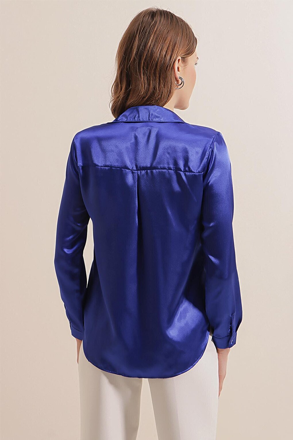 3964 Lightly Flowing Satin Shirt - Saks