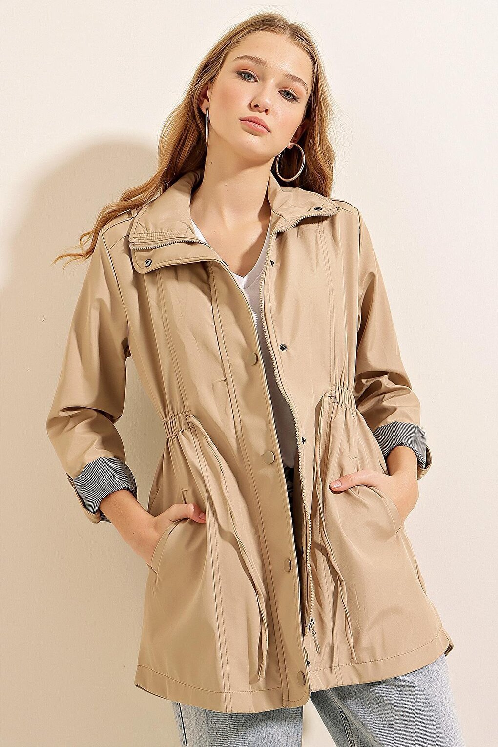 10322 Gathered Waist Trench Coat - Beige