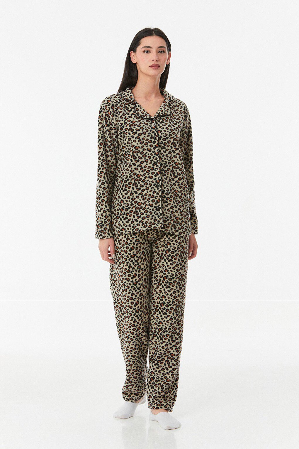 Leopard Patterned Buttoned Pajama Set