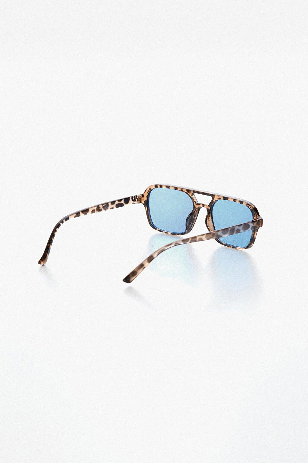 Rectangular Framed Sunglasses